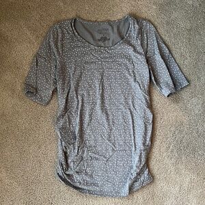 A Glow Maternity Short Sleeve T-Shirt Gray White Polka Dot Size M NEVER WORN